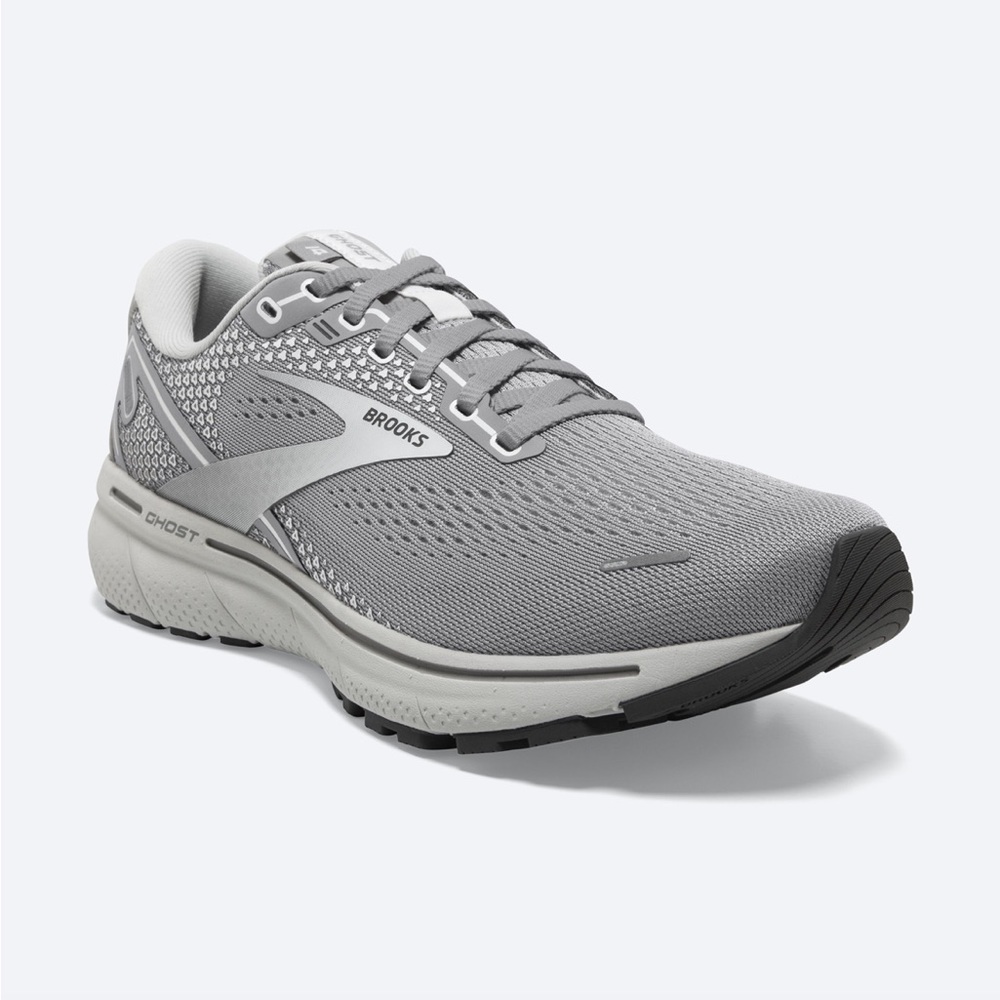 Women's road-running shoes